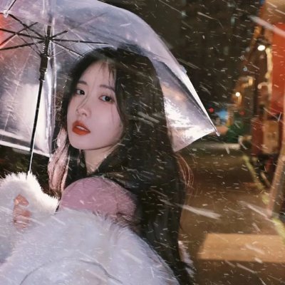 情迷希拉曼地：璀璨名姝
